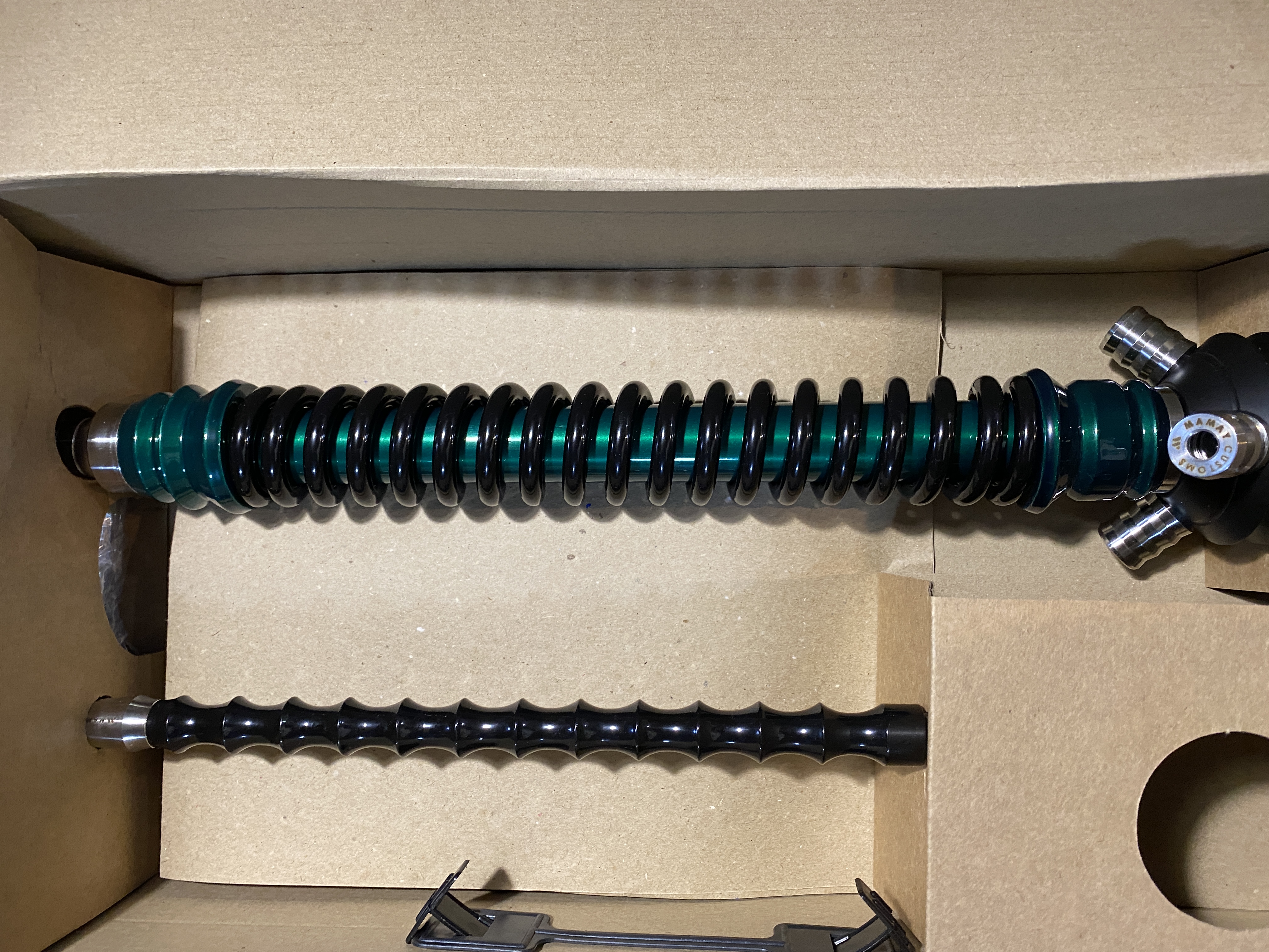 Кальян - Mamay - Coilovers - ( Зеленый Лак - Черный ) 1.18