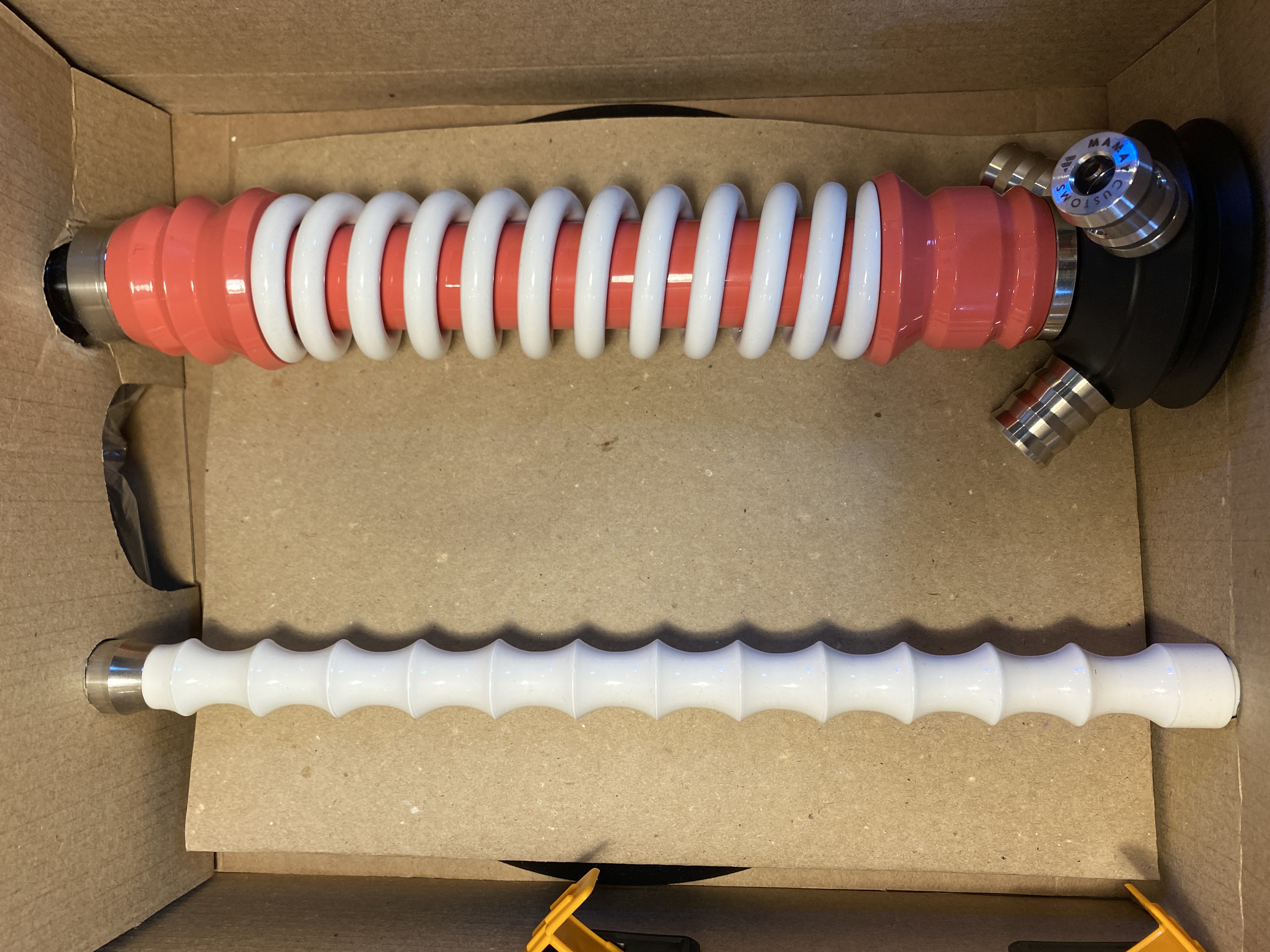 Кальян - Mamay - Coilovers Mini - ( Розовая шахта - Белая спираль  )