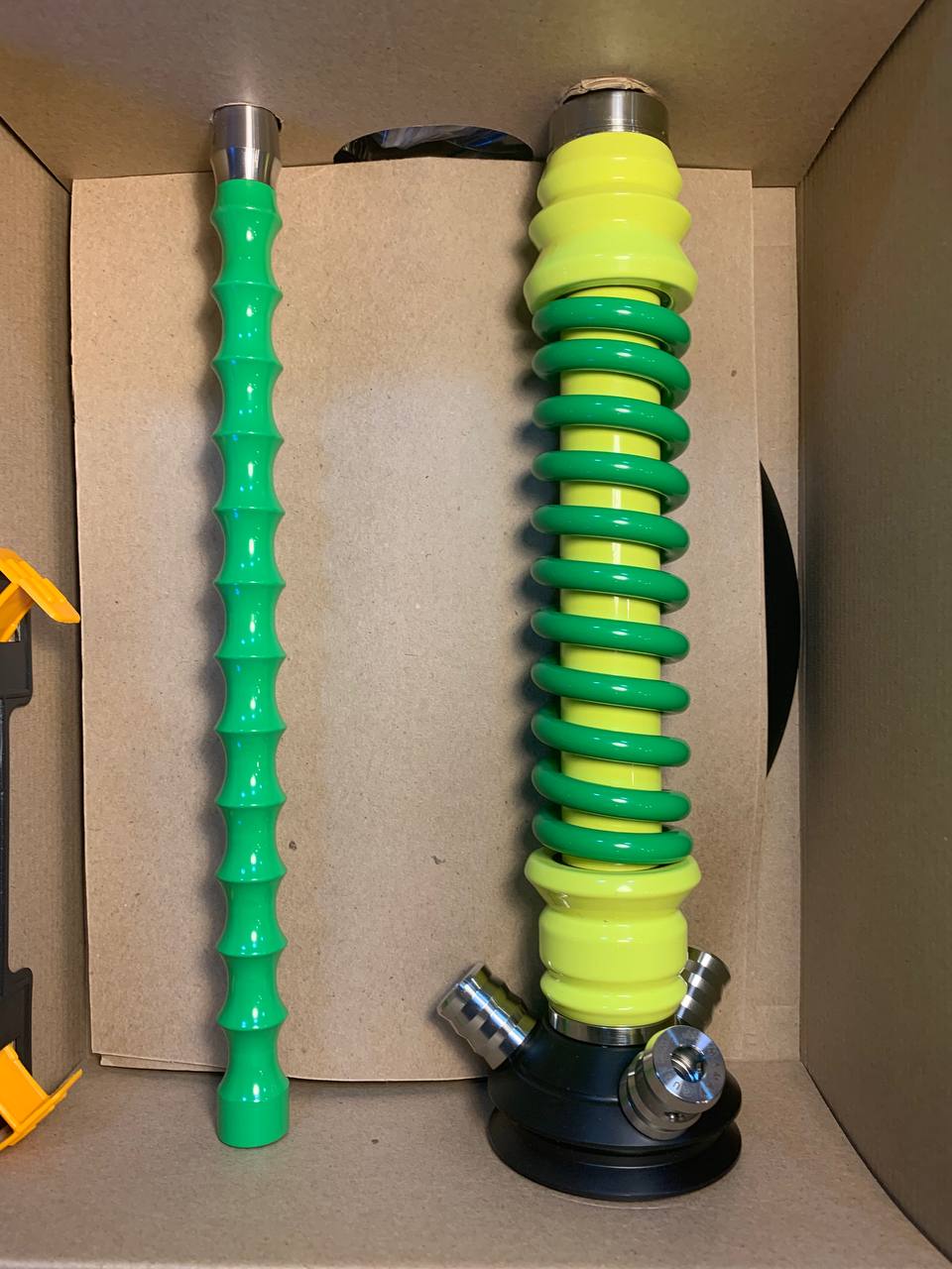 Кальян - Mamay - Coilovers Mini - ( Желтый флуоресцентен шахта - салатовая спираль )