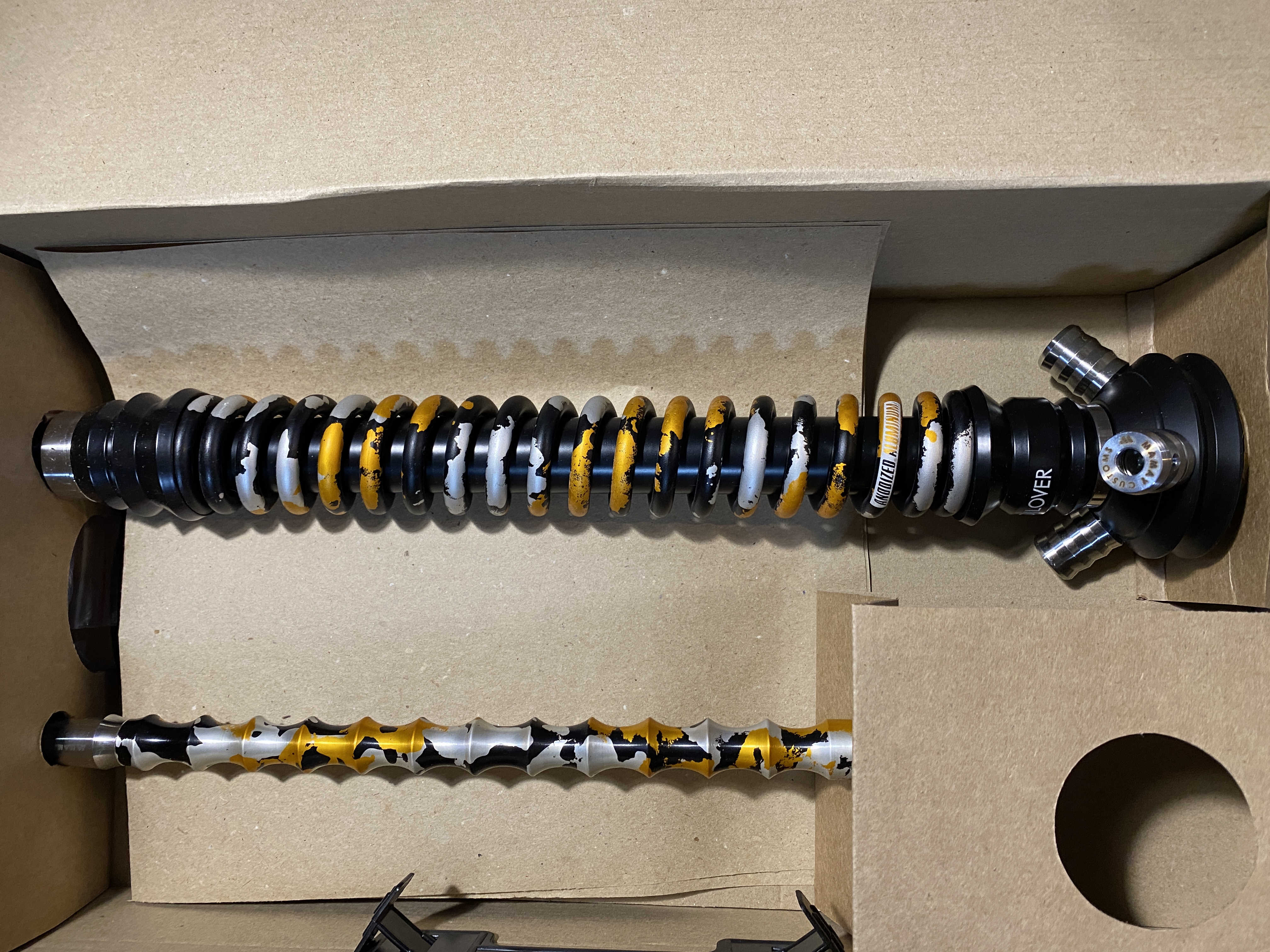 Кальян - Mamay - Coilovers - ( Черно - Золотой капли  Анодирование )