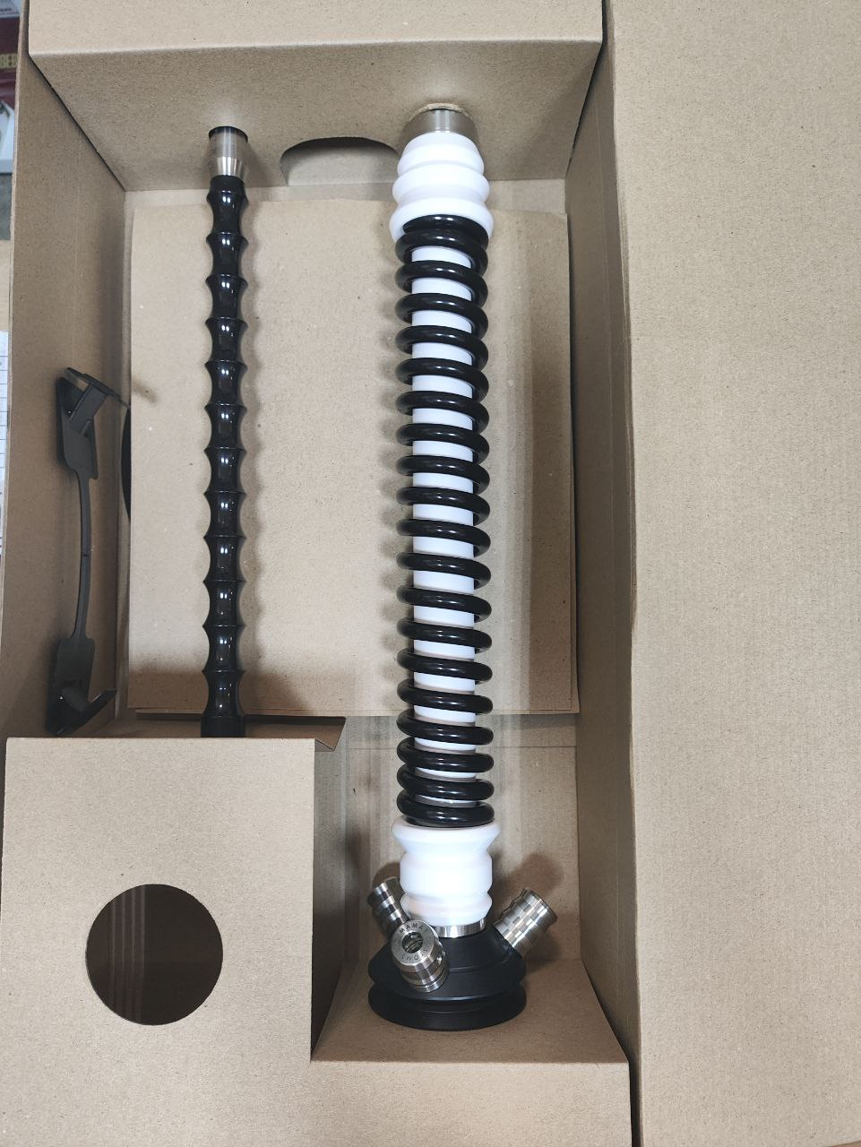 Кальян - Mamay - Coilovers - ( Белая шахта - черная спираль ) - 1.16