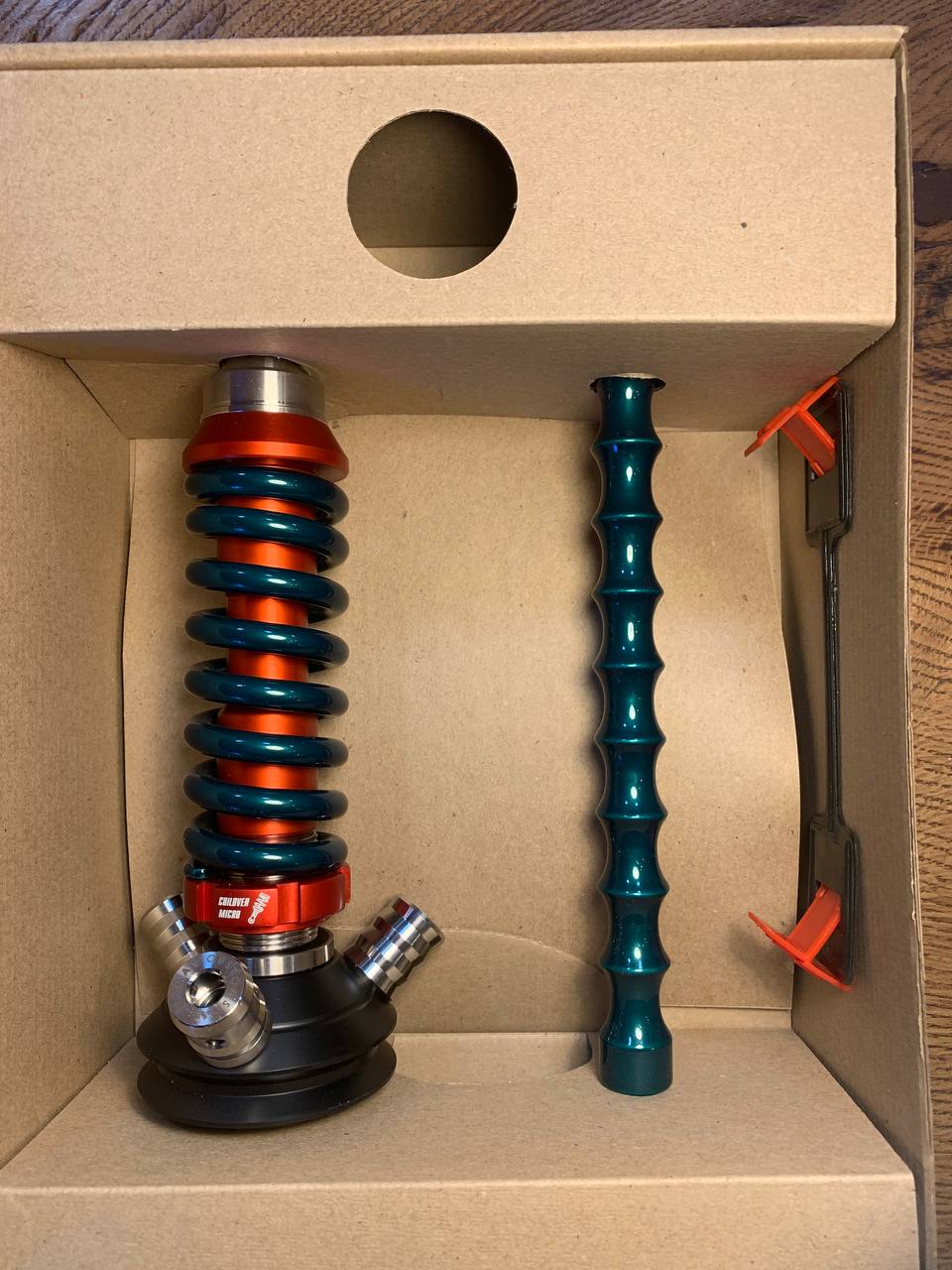 Кальян - Mamay - Coilovers Micro - ( Красная шахта - зеленый лак спираль )