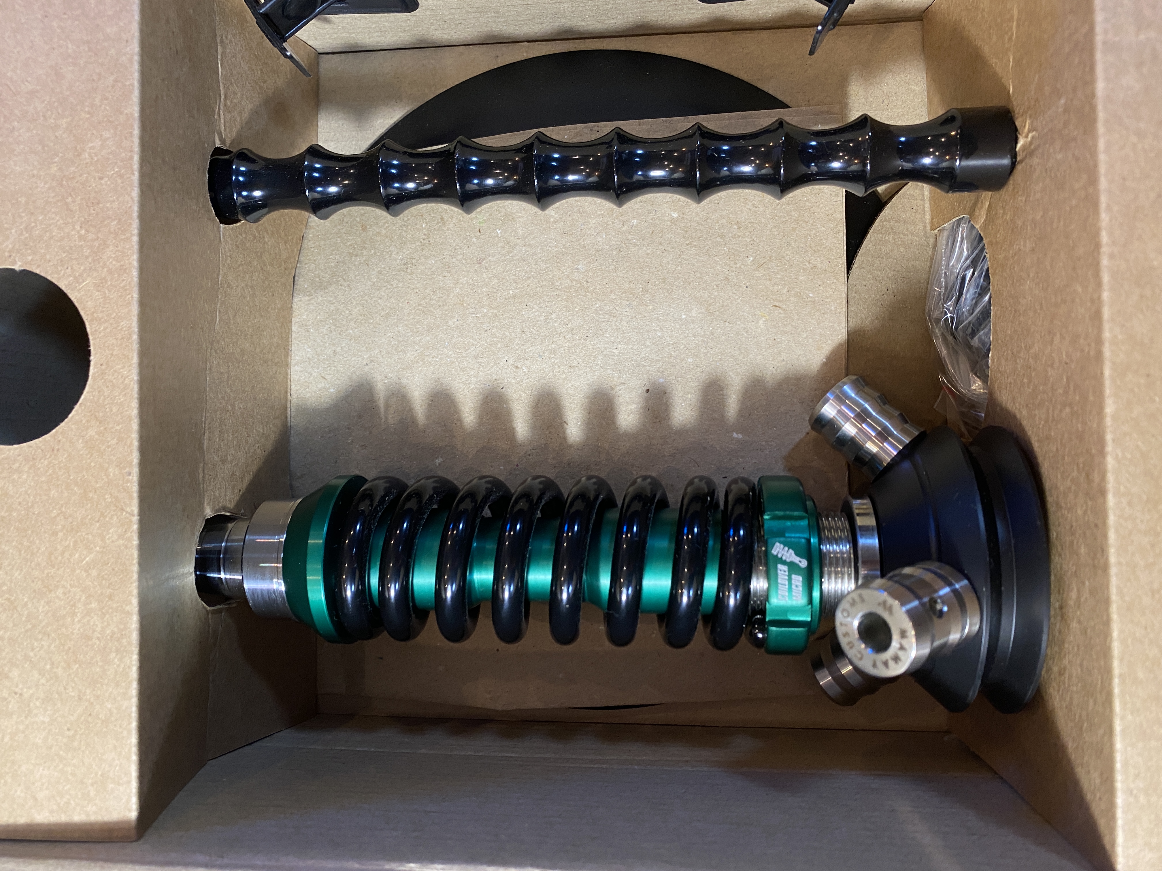 Кальян - Mamay - Coilovers Micro - ( Зеленая шахта - черная спираль )