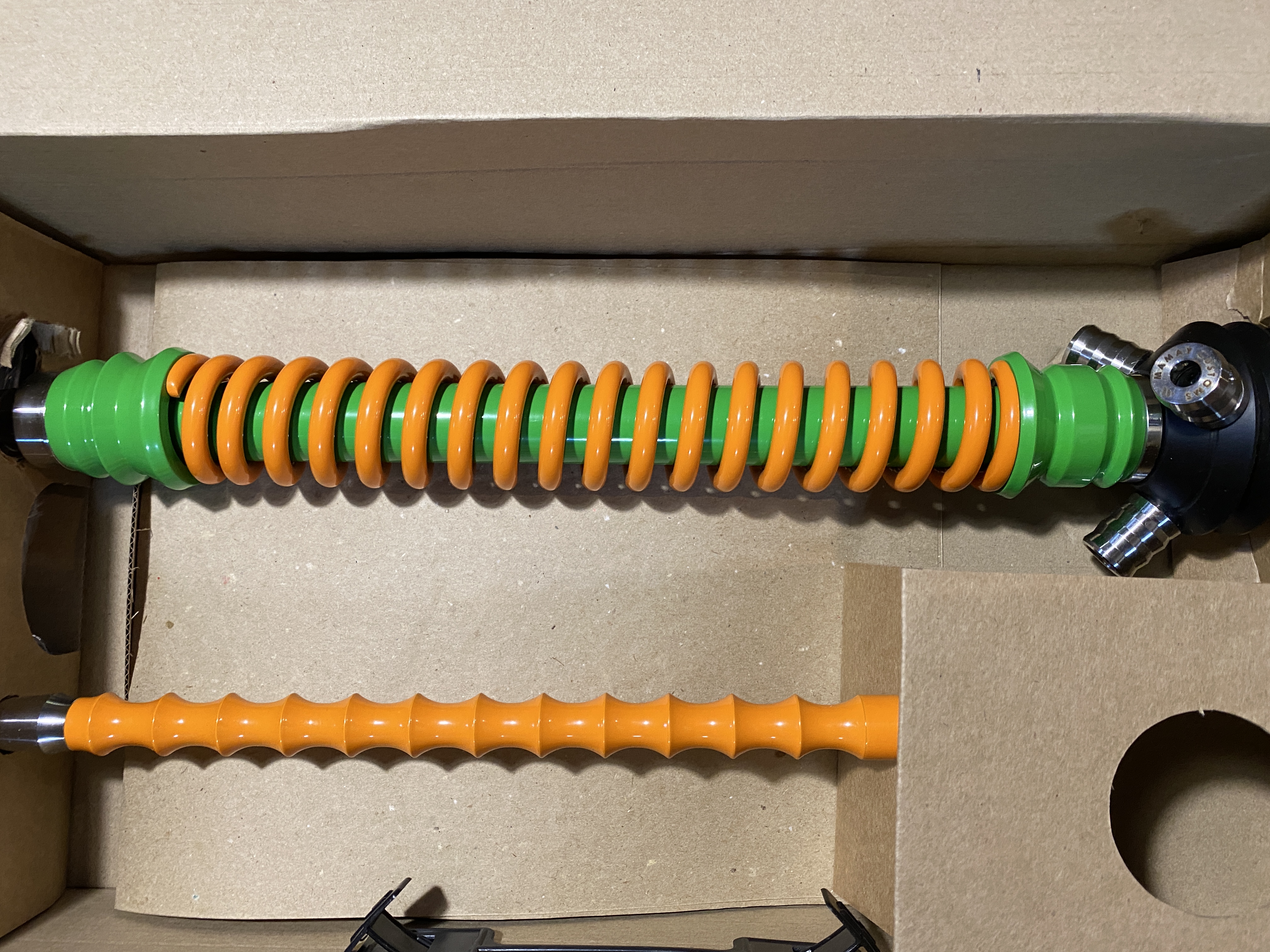 Кальян - Mamay - Coilovers - ( Салатовый - Оранжевый )