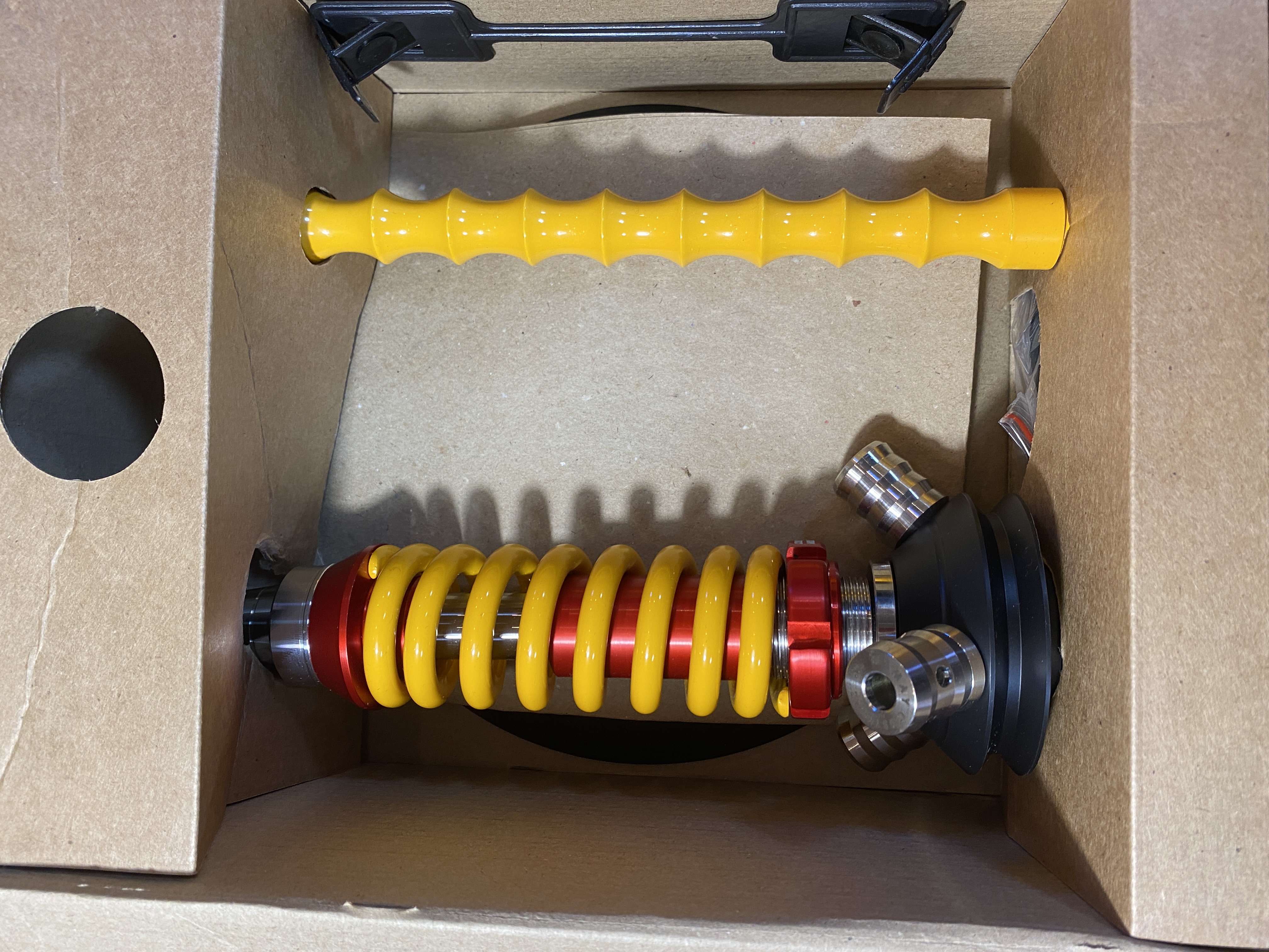 Кальян - Mamay - Coilovers Micro - ( Красная шахта - желтая спираль )