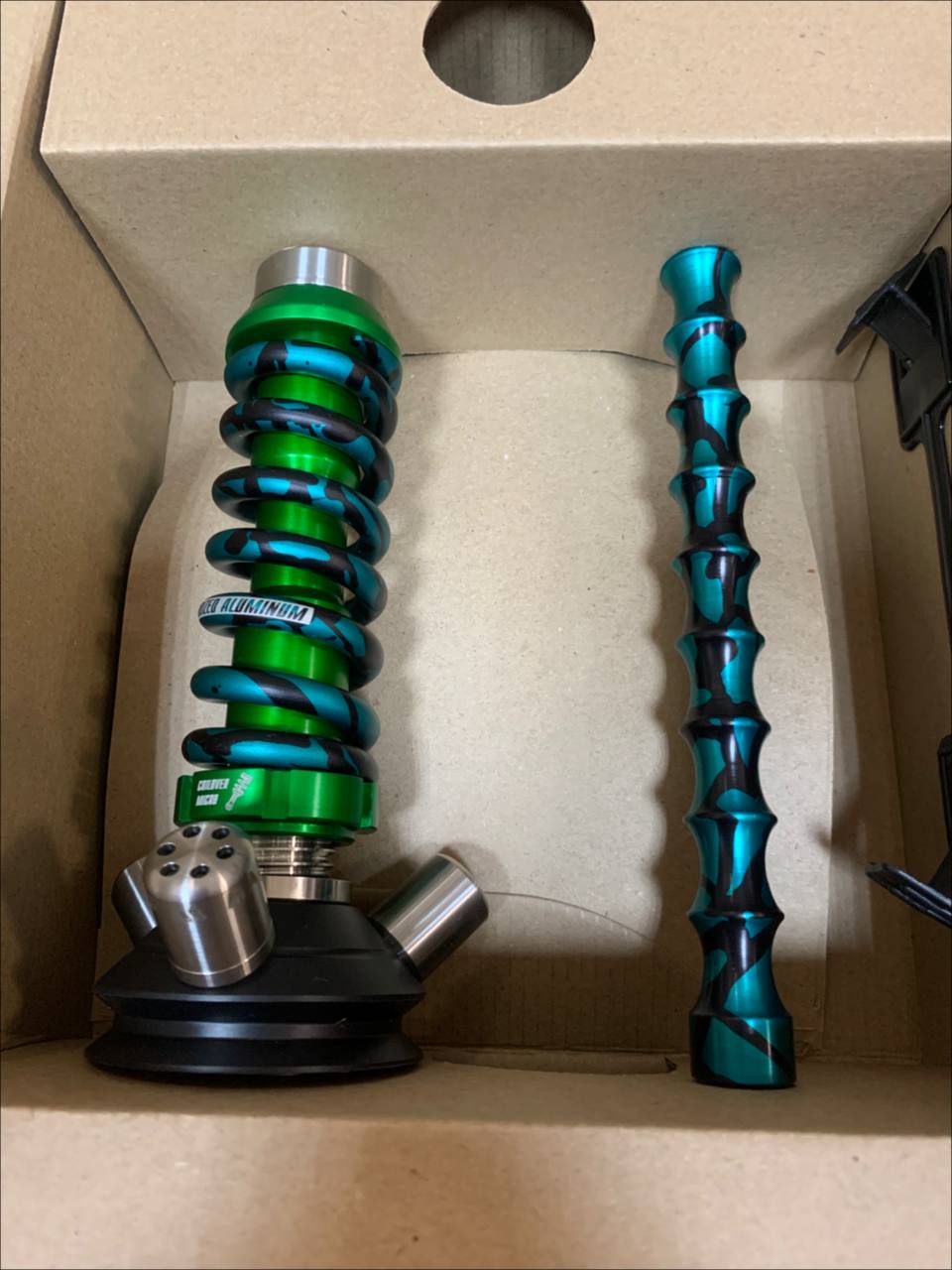 Кальян - Mamay - Coilovers Micro ANOD - ( Зеленый шахта - Бирюзовый Сплеш спираль )